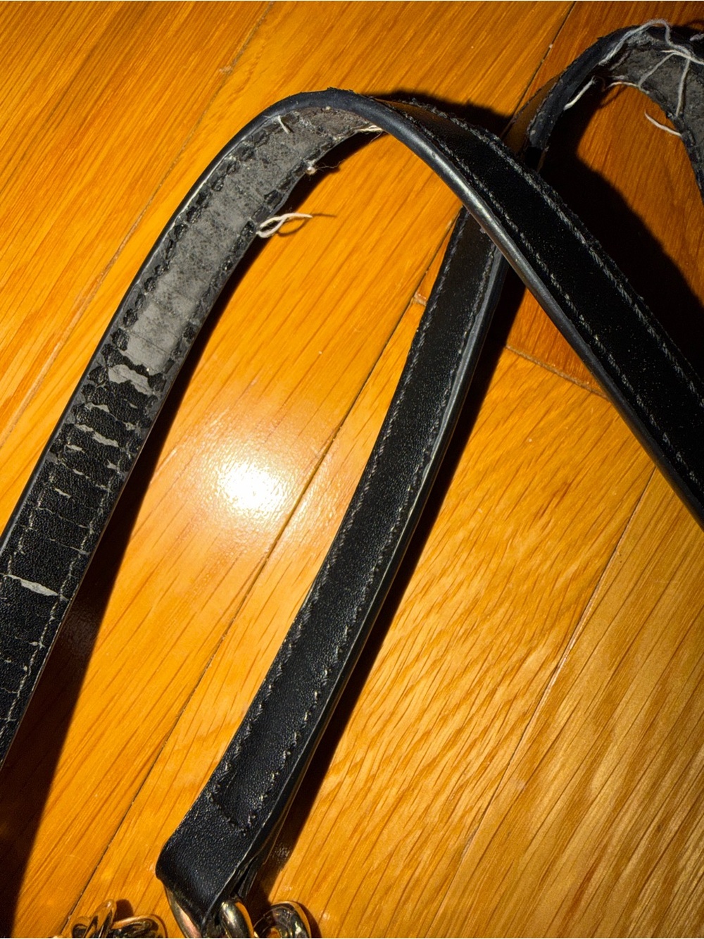 Calvin Klein Black & Cream Chevron Tote with Gold Hardware - Project - Picture 9 of 10